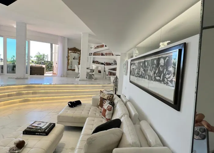 Espectacular Hogar En La Playa アパート マルベーリャ